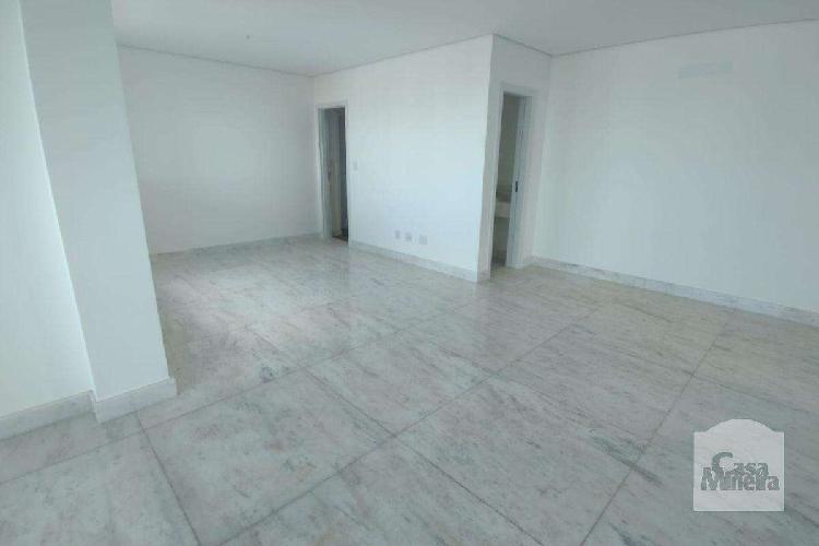 Apartamento, Castelo, 4 Quartos, 4 Vagas, 0 Suíte