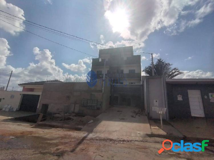 Apartamento de 2 qts no Bairro São Carlos a Venda