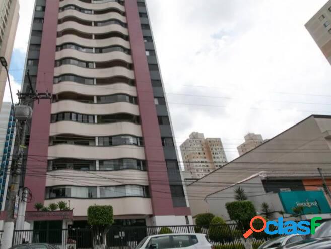 Apartamento de 86 metros 200m da estação de metrô Carrão