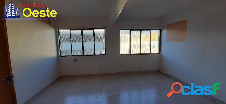 Apartamento pequeno para Venda no Centro