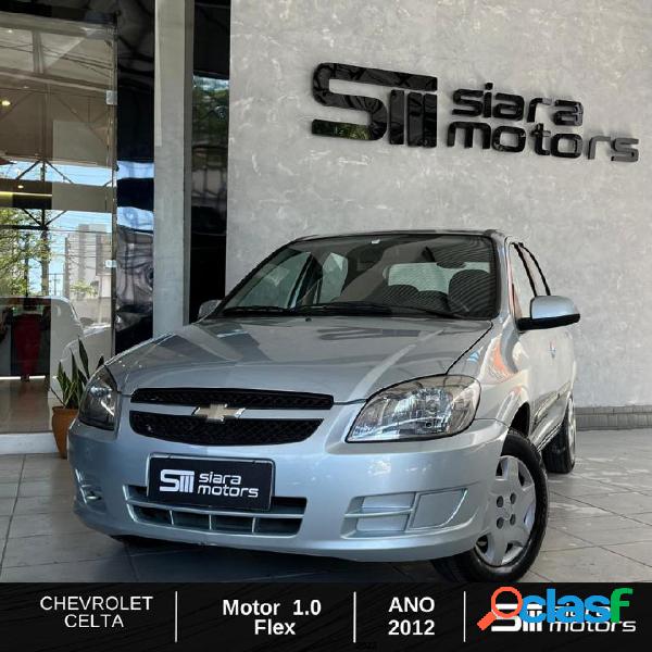 CHEVROLET CELTA SPIRIT LT 1.0 MPFI 8V FLEXP. 5P PRATA 2012