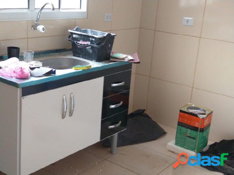 Casa com 2 quartos, 375m², à venda