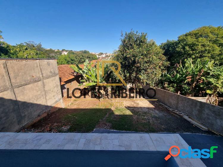 Casa com 3 dormitórios, terreno de 480 m², a 5 minutos do