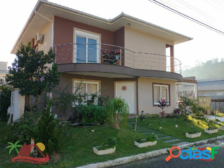 Casa à venda no bairro Cachoeira do Bom Jesus -