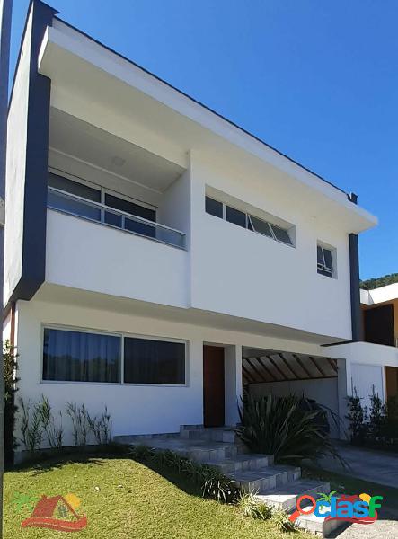 Casa à venda no bairro Ponta das Canas - Florianópolis/SC