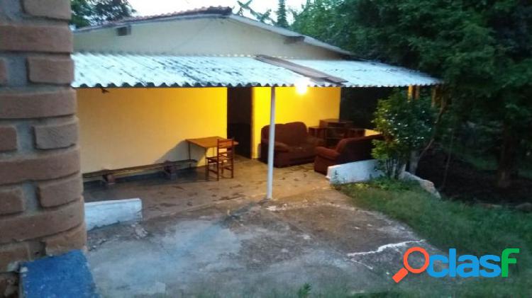 Chácara com 1 quarto, 1000m², à venda