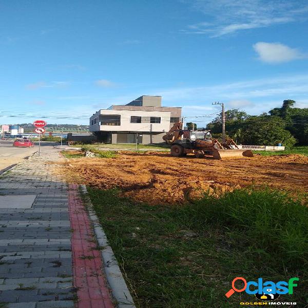 TERRENO DE ESQUINA | BOMBAS - SC