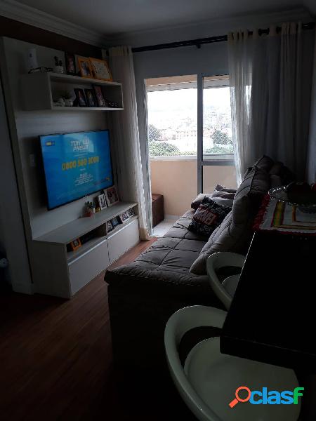 apartamento com 2 dormitórios, varanda Cond. Tulipa -