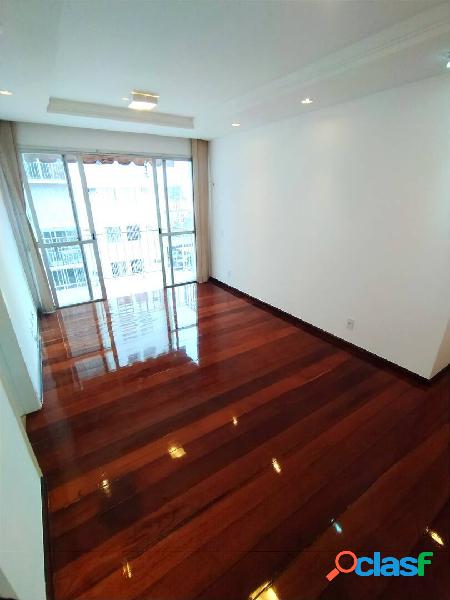 Apartamento 2 Quartos, Avenida XV de Novembro c/ condomínio