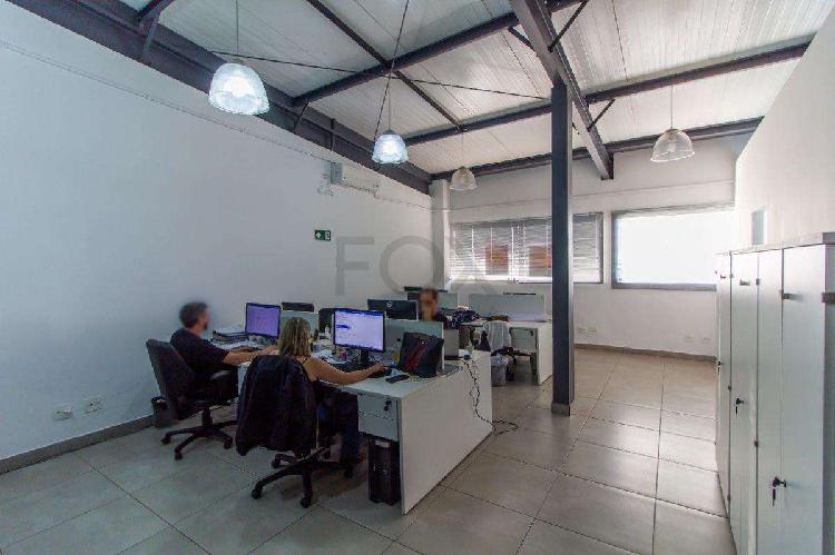 Sala, Estoril, 4 Vagas