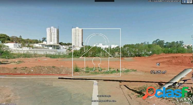 Área para incorporação com 12.825m² à venda em Bauru