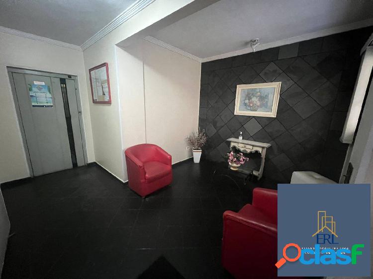 Apartamento em bairro Guilhermina 2 dormitórios