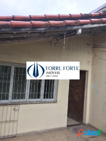 linda casa com 3 dormitórios e 1 vaga na Vila Industrial