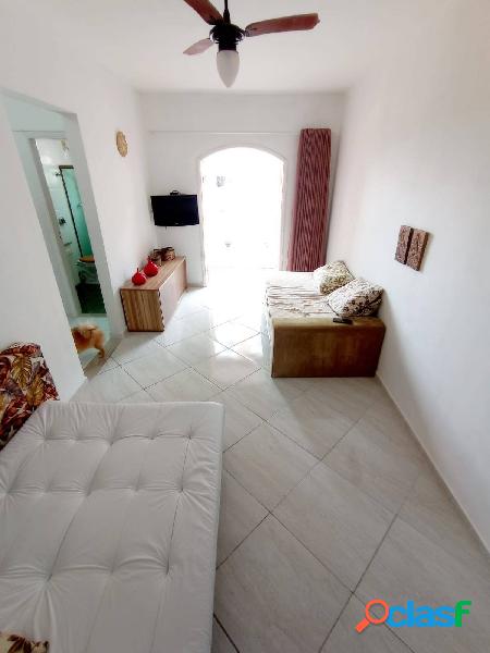 LINDO APARTAMENTO NA VILA TUPI PRÓXIMO A PRAIA!