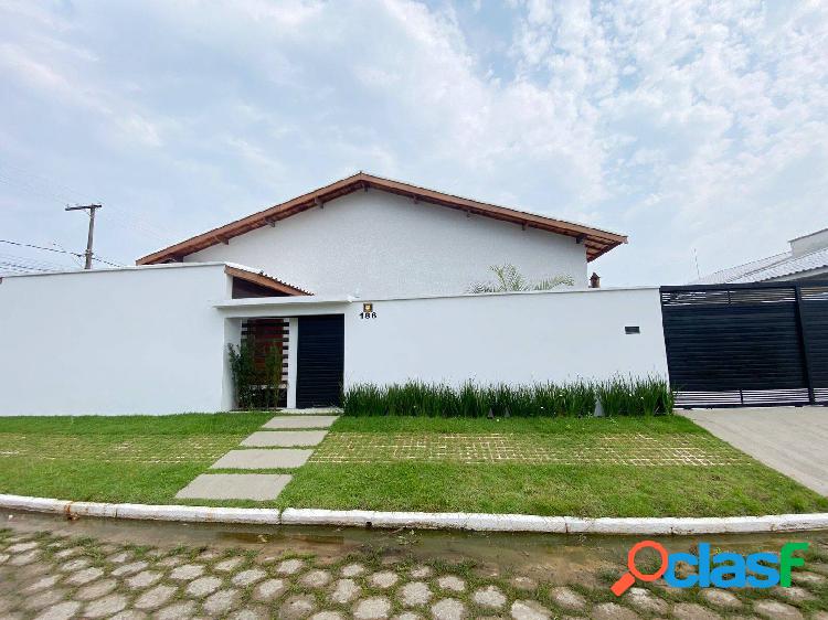 CASA NOVA COM EXCELENTE ACABAMENTO!