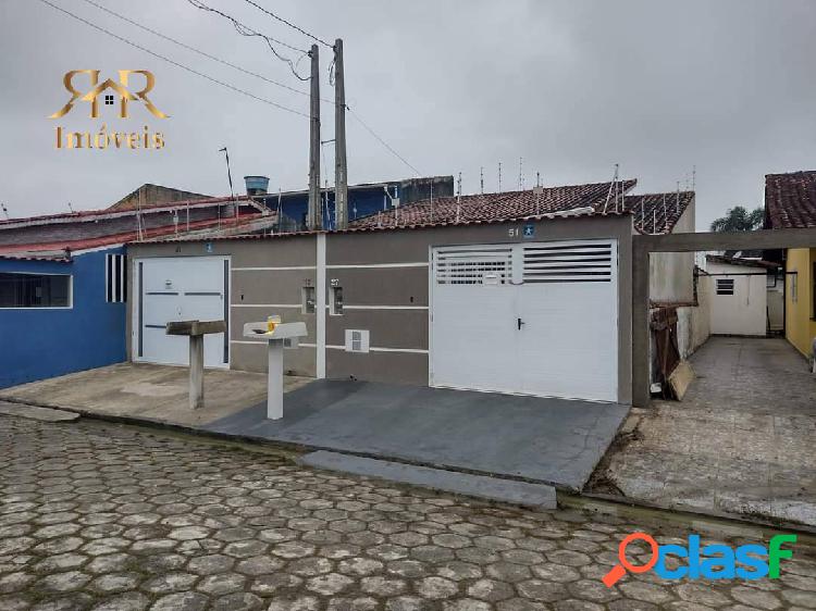 Casa geminada com piscina no Bopiranga em Itanhaém-SP