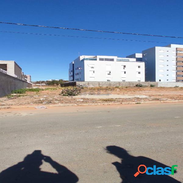 Lote 300m2 no Augusta Mota em Montes Claros