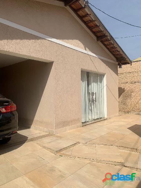 EXCELENTE CASA NO JD SANTO ANDRE COM EDICULA.