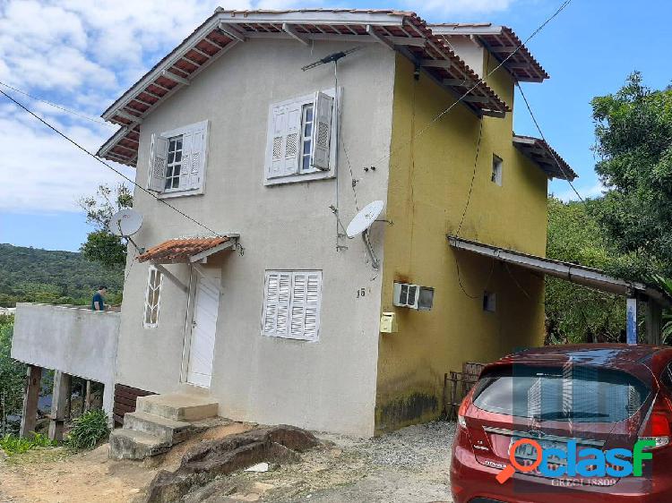 Casa a venda no norte da Ilha de Florianópolis - SC.