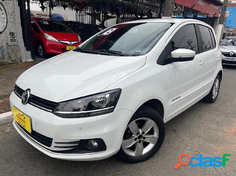 VOLKSWAGEN FOX COMFORTLINE 1.6 FLEX 8V 5P BRANCO 2018 1.6