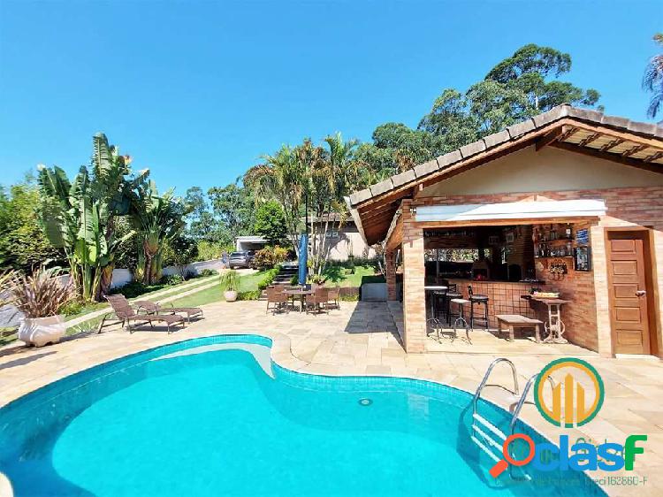 Cond. Palos Verdes - 5 dorms / 4 sts, gourmet, piscina!