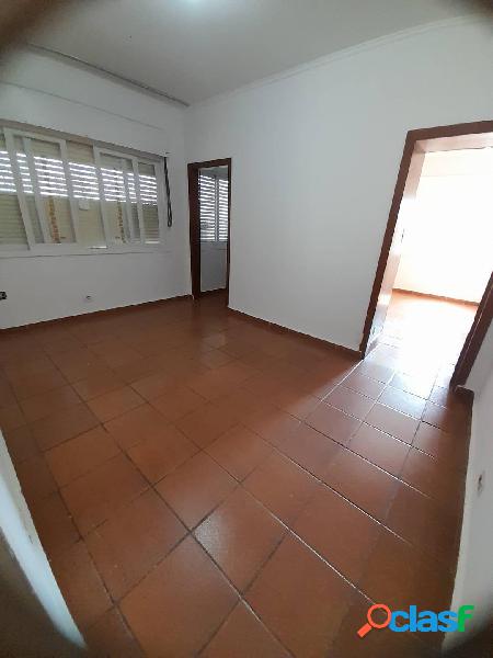 Apartamento 1 Dormitório com garagem frente praia Itararé