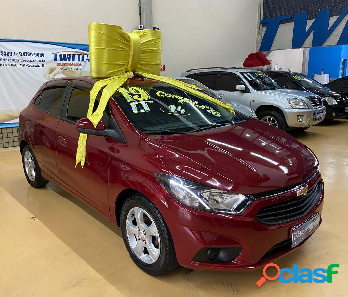 CHEVROLET ONIX HATCH LT 1.0 8V FLEXPOWER 5P MEC. VERMELHO