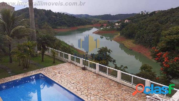 Casa térrea madeira Condomínio fechado Igaratá 3