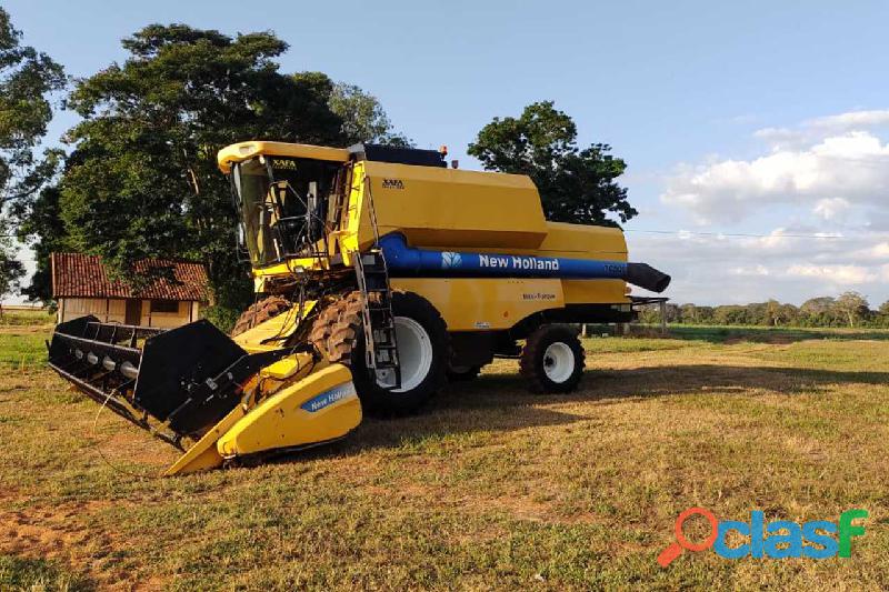 Colheitadeira New Holland TC 5090 Parc. 1 + 10 Safras