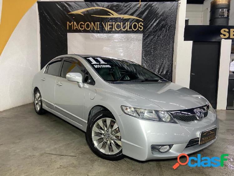 HONDA CIVIC SED. LXLLXL SE 1.8 FLEX 16V MEC. PRATA 2011 1.8