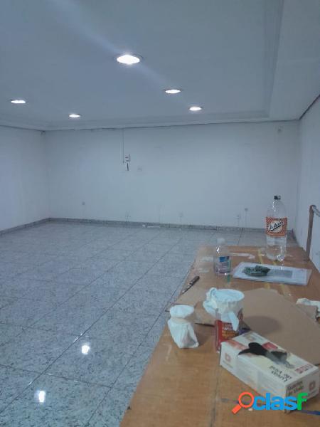 Sala Comercial - LOCAÇÃO - 130m² - Ótima Sala, Excelente