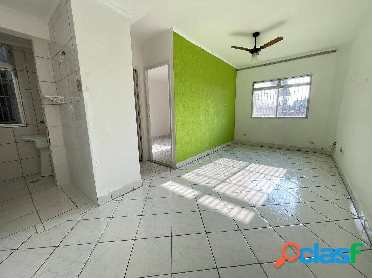 Apartamento em Praia Grande no Canto do Forte, sendo 1