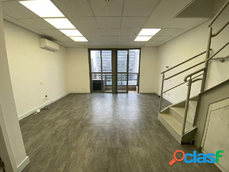 Sala à venda no bairro Vila Cordeiro - São Paulo/SP