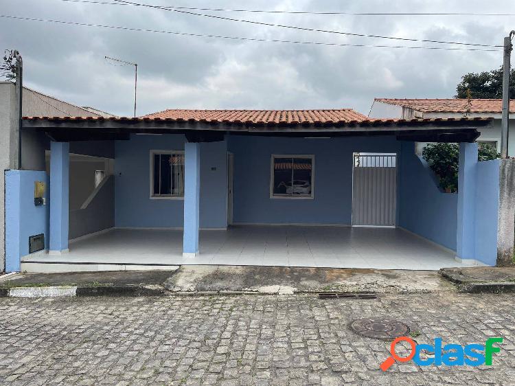 Casa 2/4 para Alugar em Condomínio Fechado
