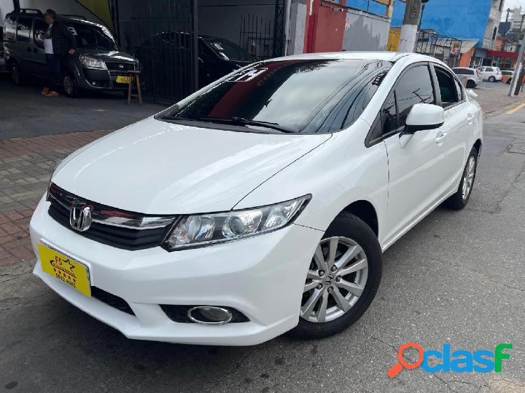 HONDA CIVIC SEDAN LXS 1.81.8 FLEX 16V MEC. 4P BRANCO 2014