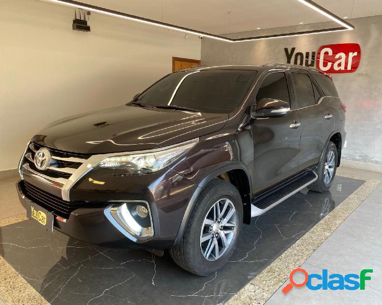 TOYOTA HILUX CD SRX 4X4 2.8 TDI 16V DIESEL AUT. MARROM 2017