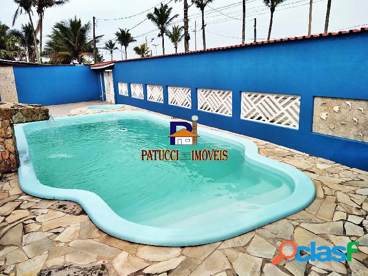 Casa com piscina Maravilhosa ! Frente ao mar, Melhor bairro
