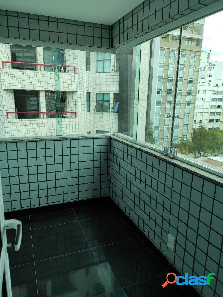 Cobertura à venda, 03 quartos, 04 vagas de garagem.