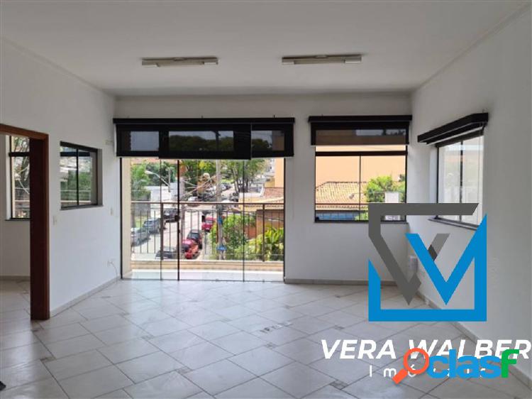 Sala comercial ampla com ótima localização