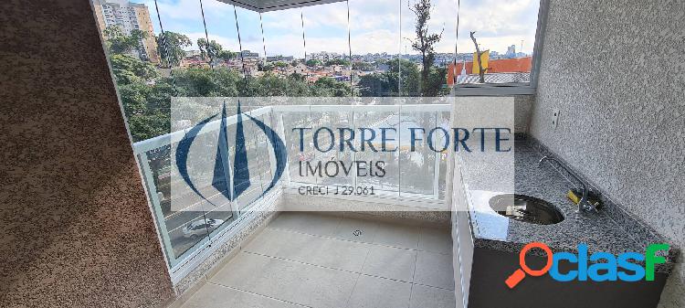 Apartamento com 2 dormitórios, 1 suíte, 1 vaga coberta na