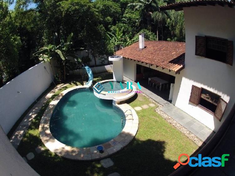 Ubatuba Linda mansão com piscina 50 metros da praia do
