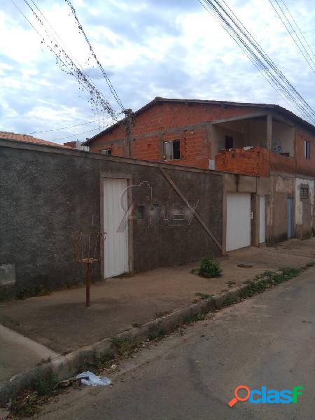 3 Casas a venda no mesmo lote bairro Nossa Senhora das