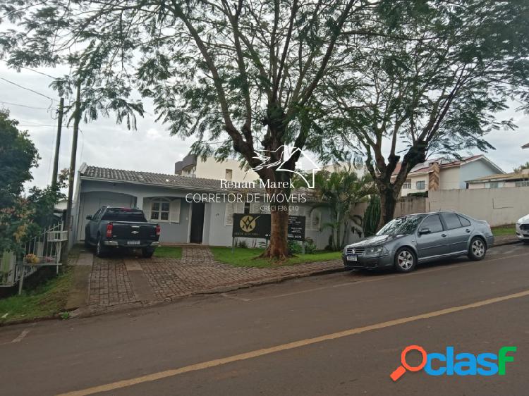 Casa com 3 quartos, 200m², à venda em Dois Vizinhos