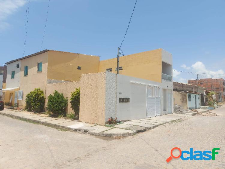 Casa à venda no Recanto das Andorinhas 3/4 sendo 1 suíte