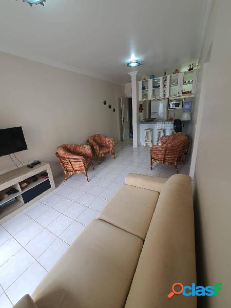 APARTAMENTO NA PRAIA GRANDE COM 02 DORMITÓRIOS