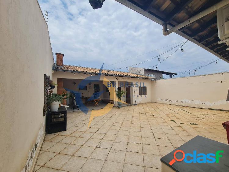 RESIDÊNCIA NO JARDIM JUSSARA/PARAISO