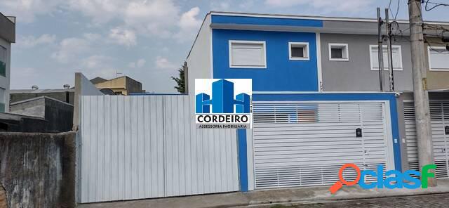 Sobrado de 03 Dormitórios a venda em Santo André