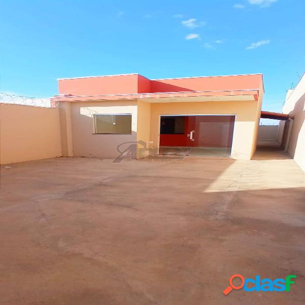 casa de 3/4 sendo 1 suite no bairro Alcides Rabelo em Montes