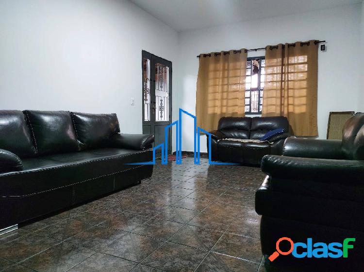 #Casa com 3 dormitórios Jardim Val Paraíba