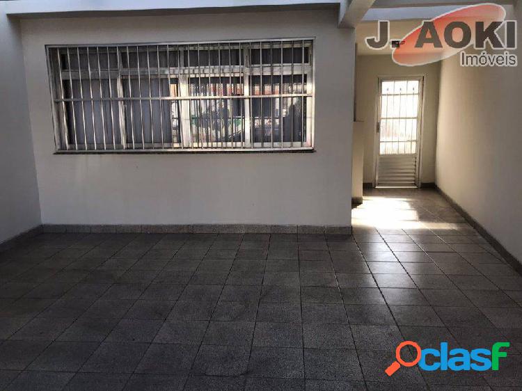 Sobrado para venda possui 190 m² com 3 quartos em Vila Nair